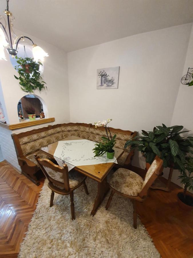 Apartman Noa クニン エクステリア 写真
