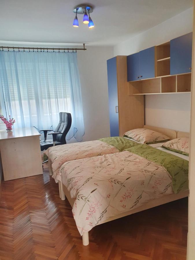 Apartman Noa クニン エクステリア 写真