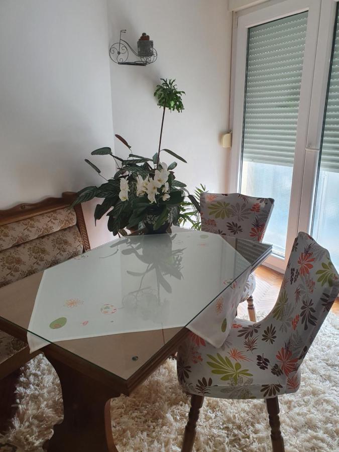 Apartman Noa クニン エクステリア 写真