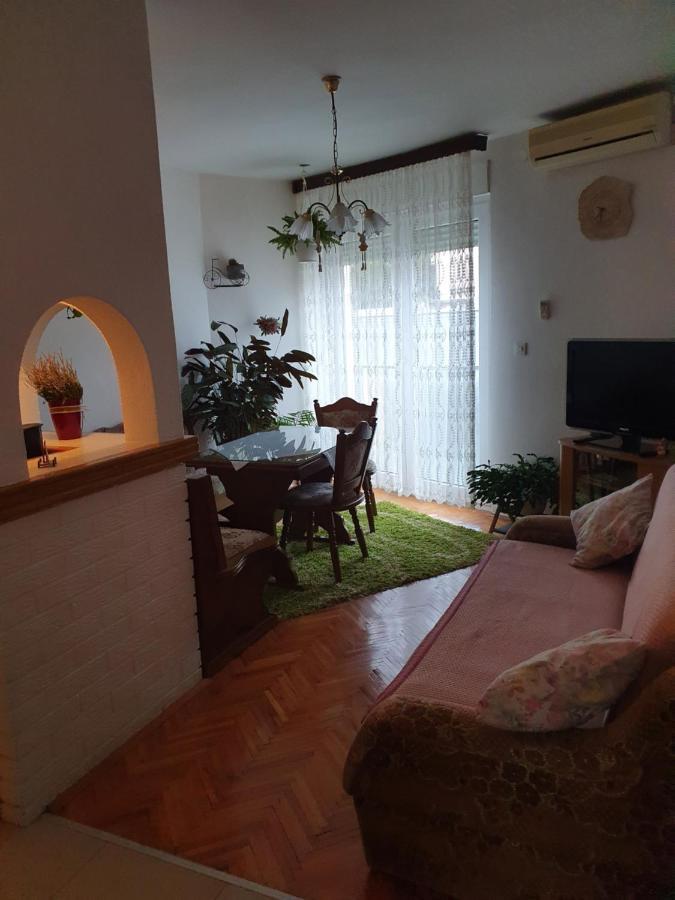 Apartman Noa クニン エクステリア 写真